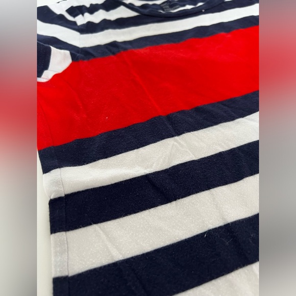 Gap The Essential Crew U-Neck Navy Blue, Red and White Striped T-Shirt - Picture 4 of 4
